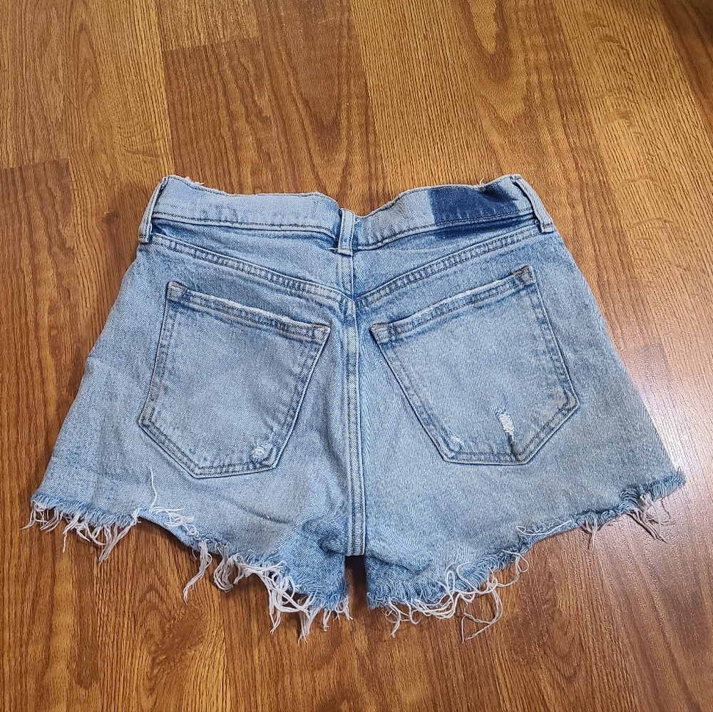 Abercrombie and Fitch Mid Rise Mom ShortsSize 2/ 26